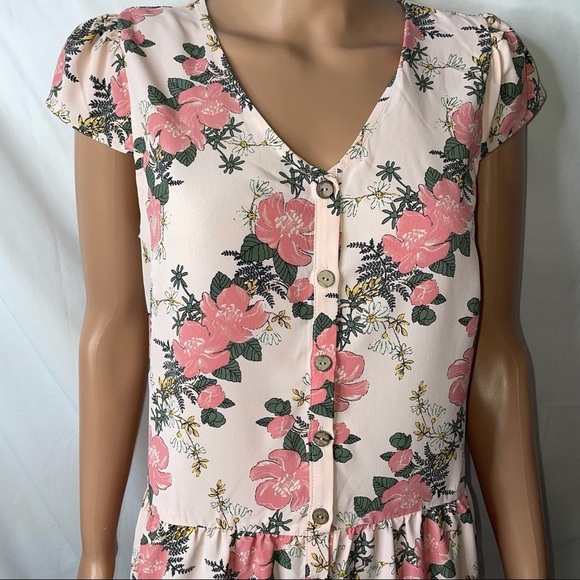 Juniors' Lily Rose Button Front Tiered Romper MEDIUM, Melon Floral NEW with tag - Picture 8 of 12